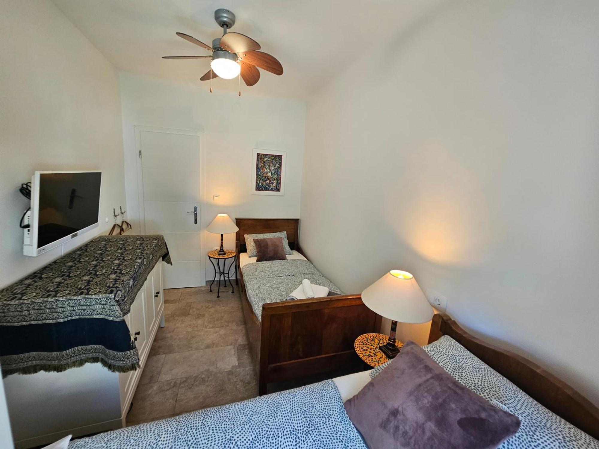 The Three Flowers Pool House Trogir Exterior photo