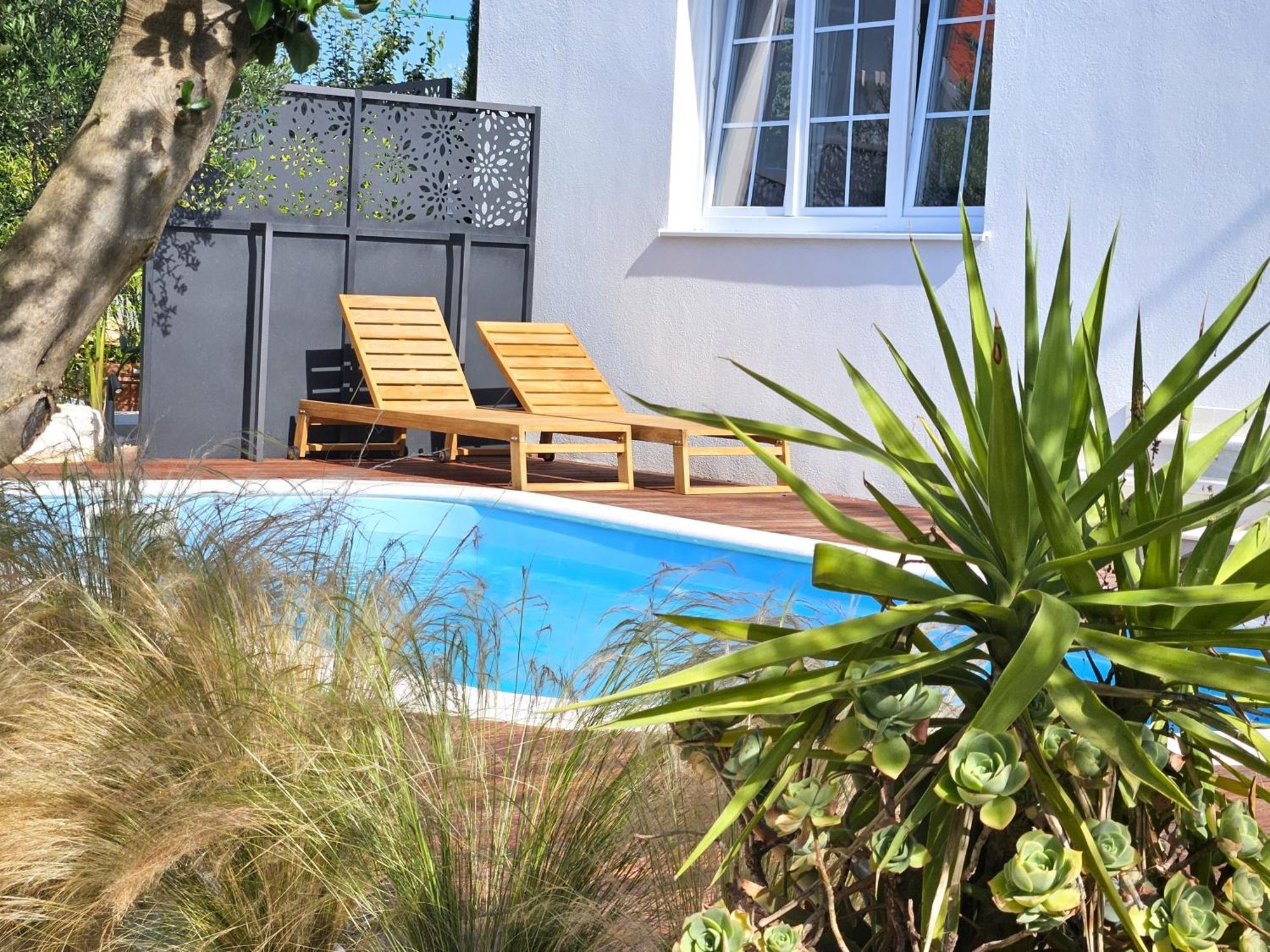 The Three Flowers Pool House Trogir Exterior photo