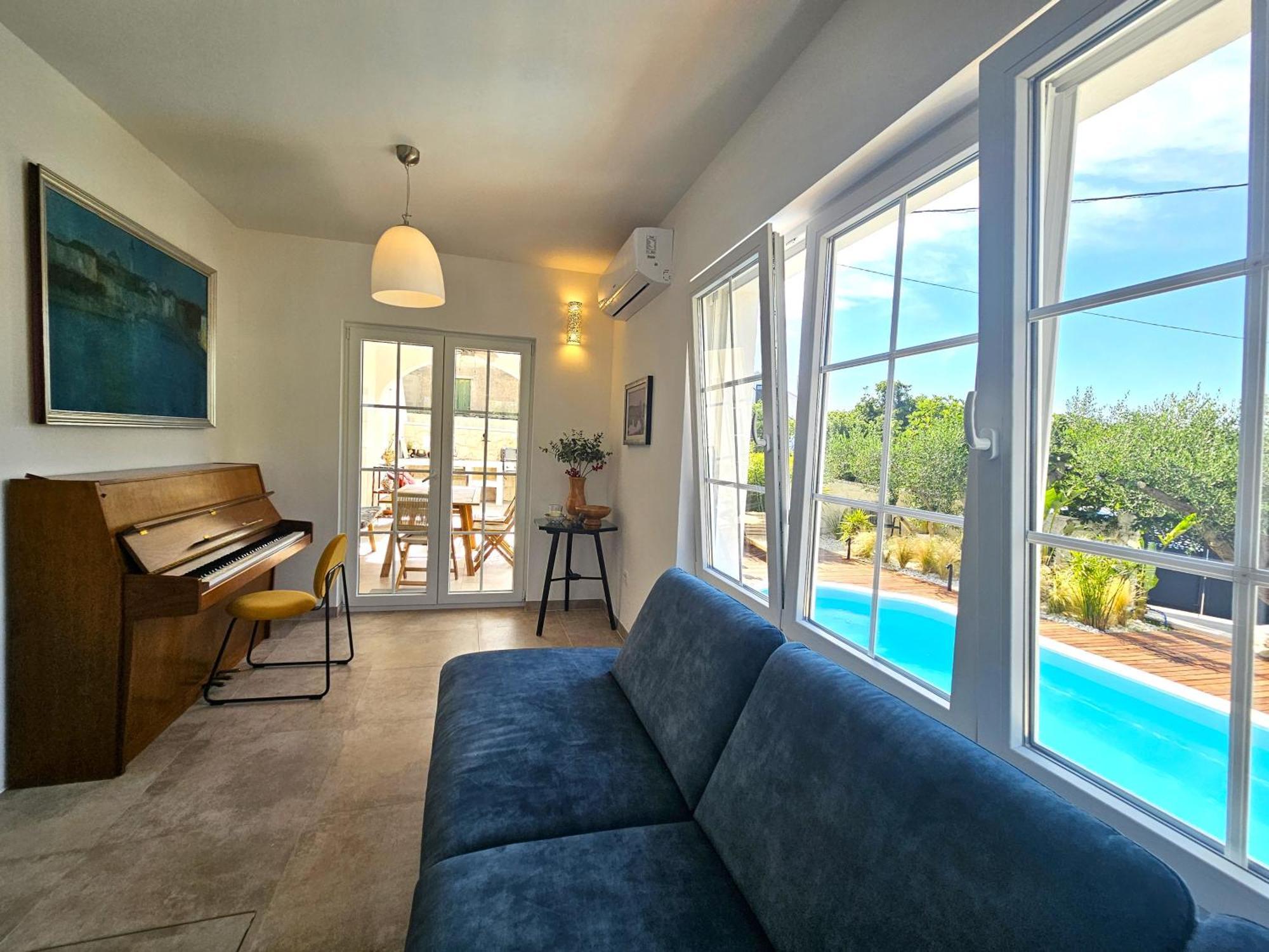 The Three Flowers Pool House Trogir Exterior photo