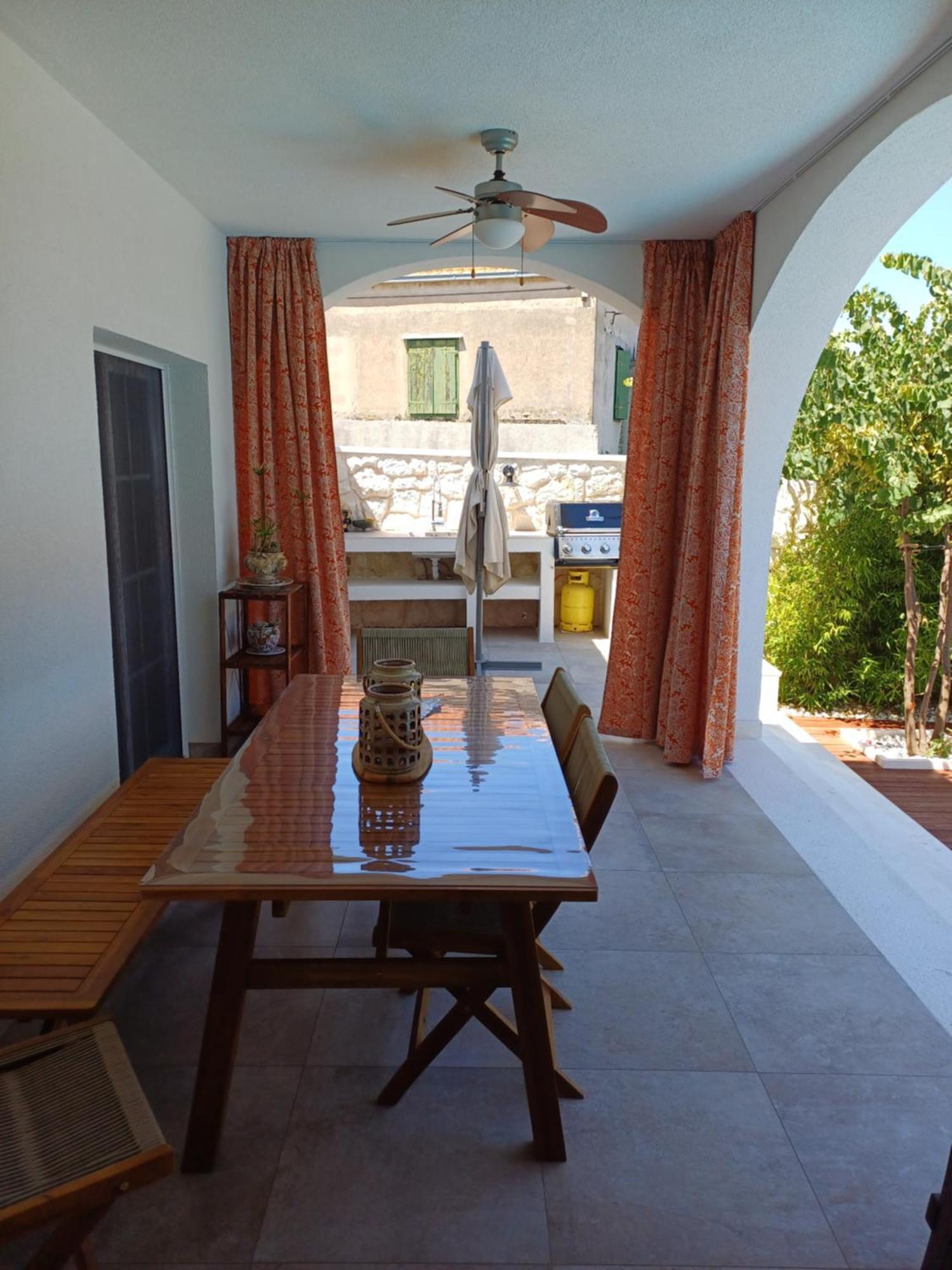 The Three Flowers Pool House Trogir Exterior photo